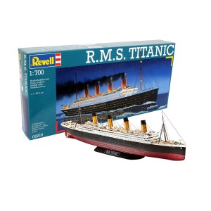 R.M.S. Titanic 1/700